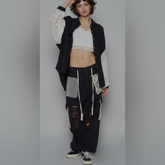 New POL Crochet Cargo Distressed Joggers